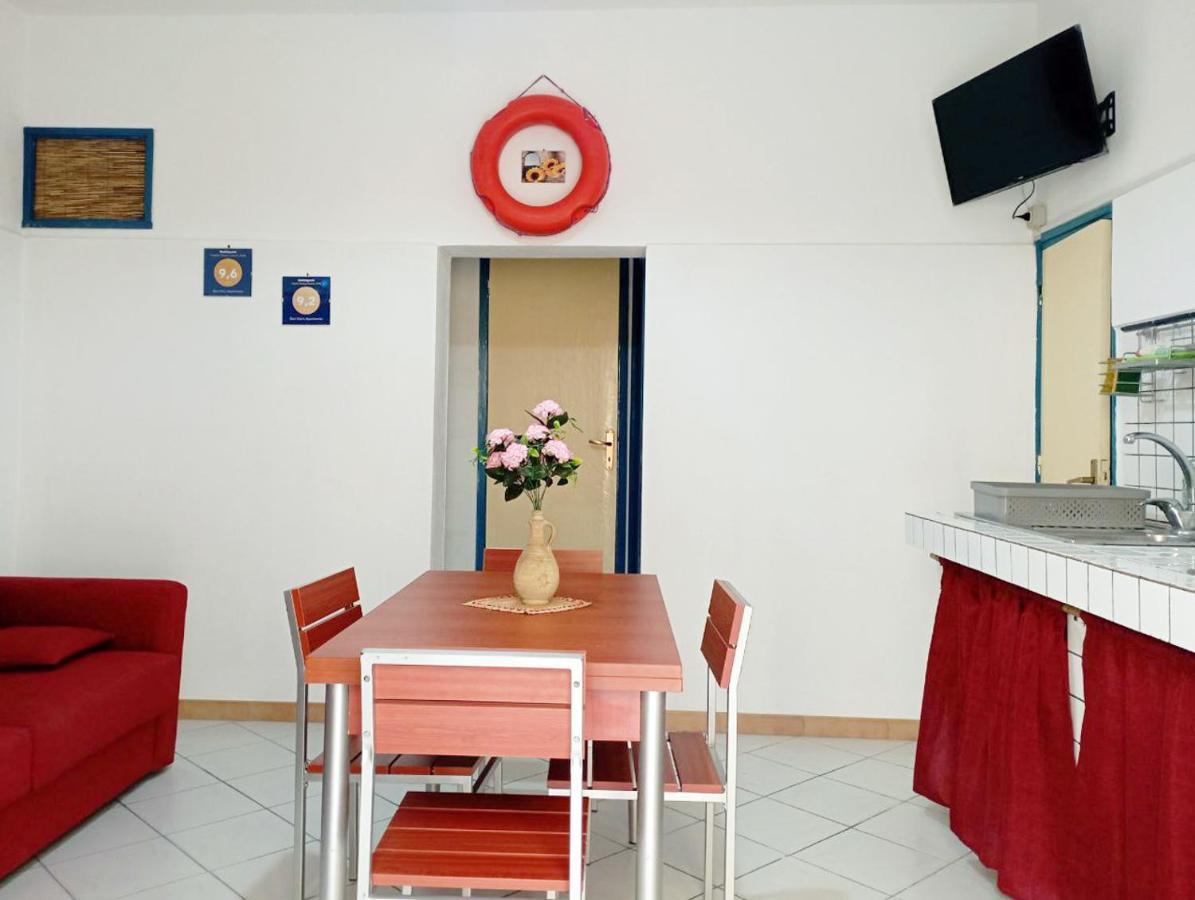 Don Vito'S Apartments كاستيلاّماري ديل غو المظهر الخارجي الصورة